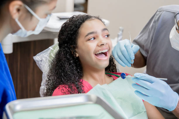 Best Dentist Open on Weekends  in Arapahoe, WY